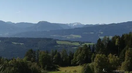 Landhaus Palle Lägenhet Millstatt
