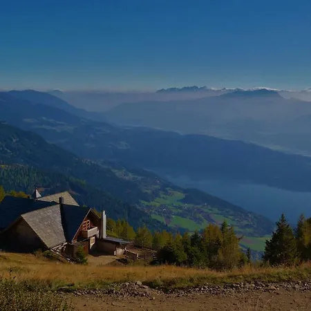 Landhaus Palle Lägenhet Millstatt